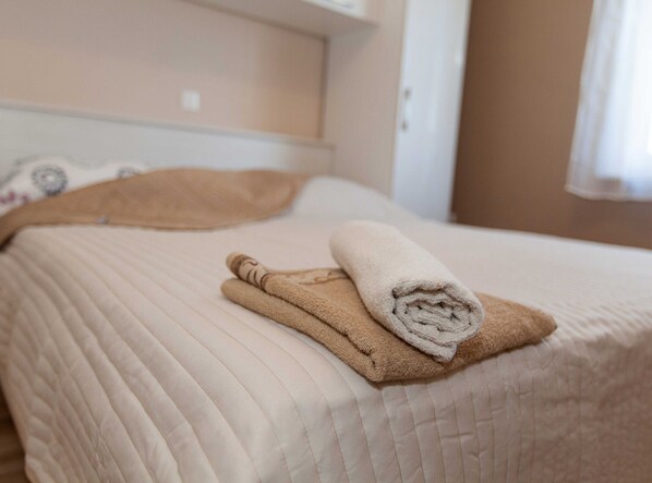 1 habitación, internet y ropa de cama 