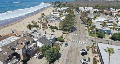 1 Bed Condo w/Private Patio Steps from the Sand!