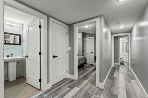 Room - Serenity Stays Charming 3bd 2.5ba Oasis (Philadelphia)