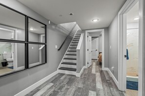 Interior - Serenity Stays Charming 3bd 2.5ba Oasis (Philadelphia)