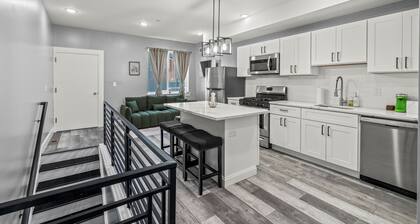 Serenity Stays Charming 3bd 2.5ba Oasis