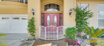 Golf, Fish & More: Cozy ‘Safari Unit’ in Atwater!