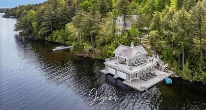 6 bed 5 bath cottage on Lake Rosseau