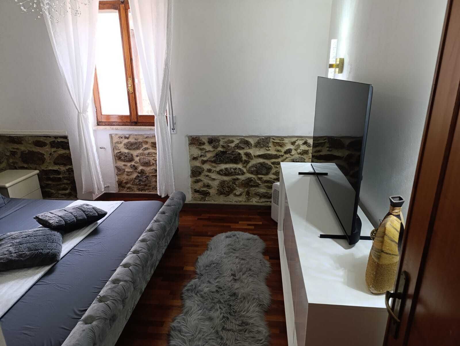 2 camere, ferro/asse da stiro, Wi-Fi gratuito, lenzuola