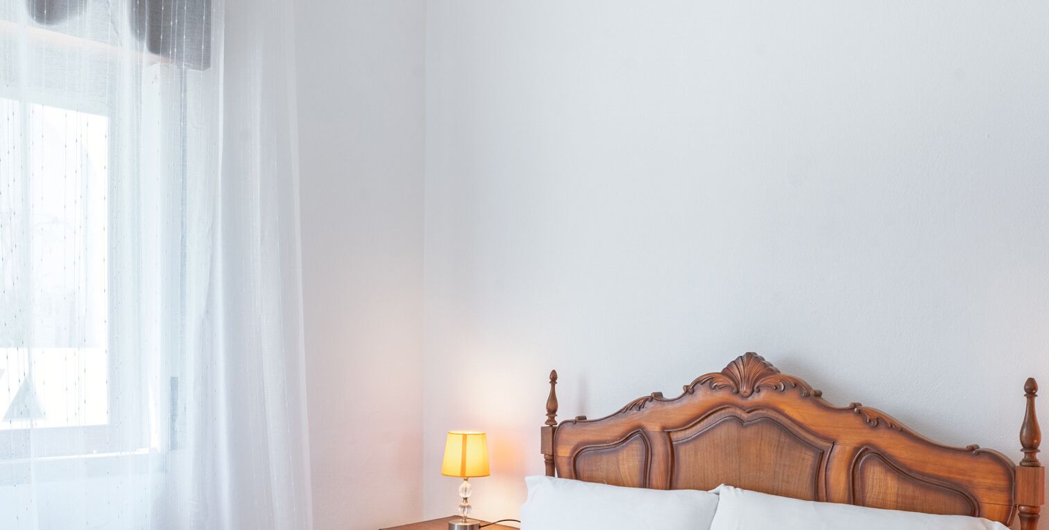 4 soverom, strykejern/-brett, wi-fi (inkludert) og sengetøy