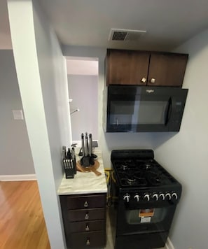 Microwave, oven, stovetop