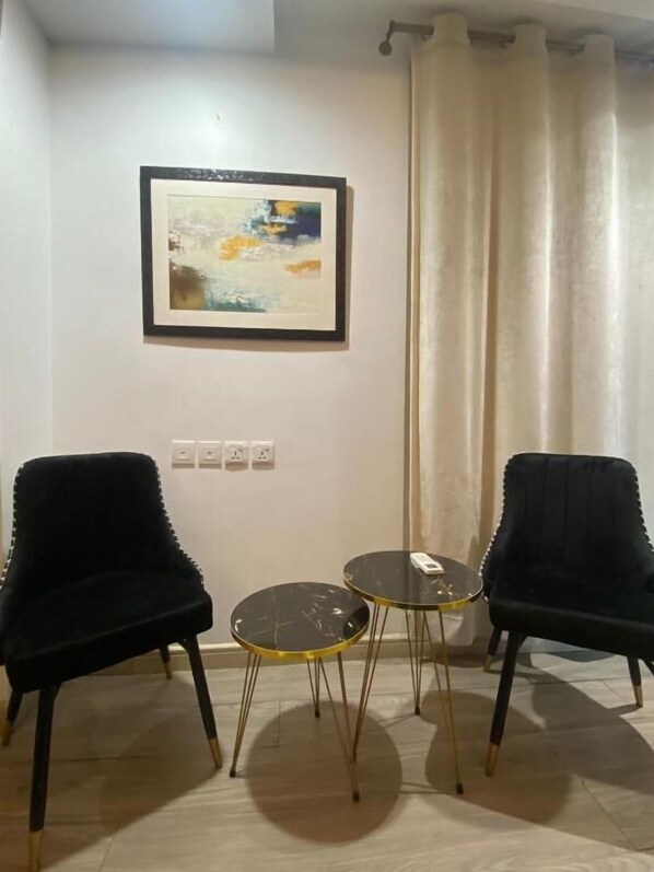 Room - GoldCrest Apartments NestNow (Lahore)