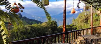 Las Orquideas Runtun Lodge