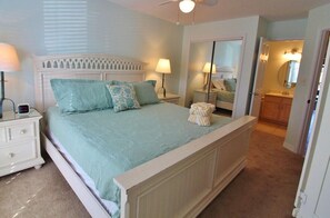 Condo, 1 King Bed with Sofa bed (Seascape Lakefront Villas 124) | WiFi - Seascape Lakefront Villas 124 (Miramar Beach)