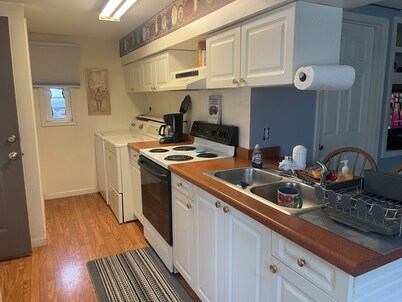 Fabulous cabin with AC in charming Tamms