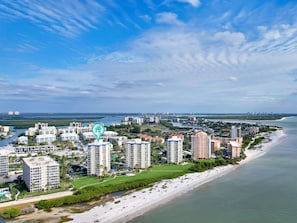 Condo (1 Bedroom) | Property amenity
