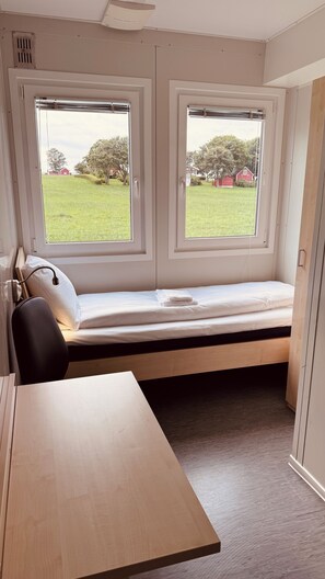 Chambre Simple, vue colline