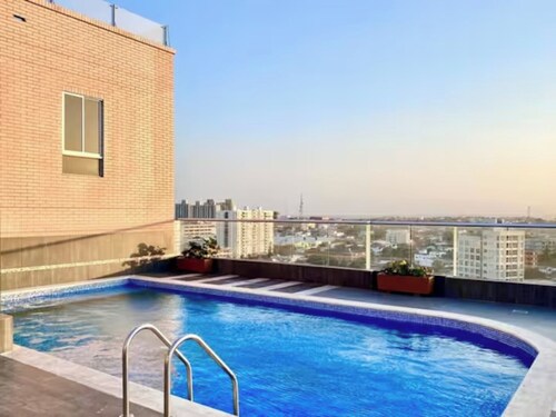 Central Modern Duplex with Panoramic View