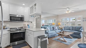 Casa geminada, várias camas (Capri by the Gulf 110) | Cozinha privada