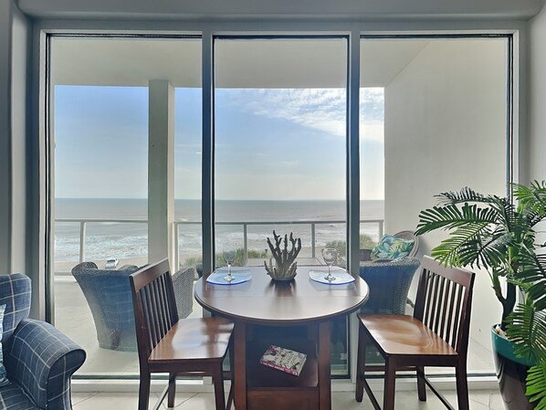 Condo (3 Bedrooms) | Interior