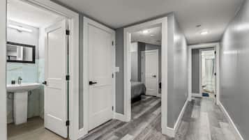 3 habitaciones, tabla de planchar con plancha y wifi gratis