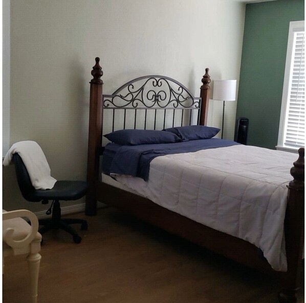 3 bedrooms, free WiFi, bed sheets