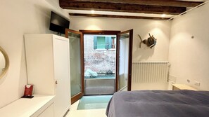 Iron/ironing board, free WiFi - Ca' dell'Ombra Felice (Venice)