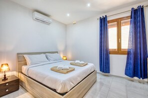 2 bedrooms, WiFi, bed sheets