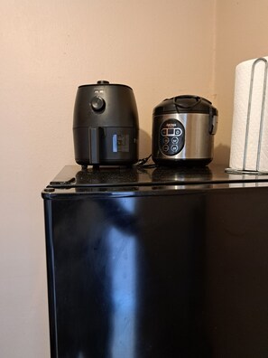Kaffe og/eller kaffemaskine