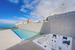 Outdoor pool, a heated pool - Villa with private pool (Barrio Los Menores)