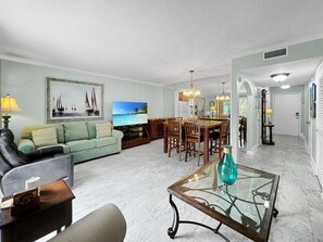 Townhome, Multiple Beds (SouthBay by the Gulf #29) | Living area