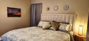 2 bedrooms, iron/ironing board, WiFi, bed sheets