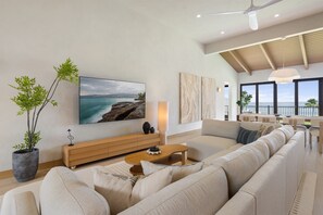 Smart TV - Sea Breeze Retreat - $26k for 90 day stay!! (Kaneohe)