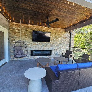 Terrace/patio - 3-Story Tumlin home near GA Tech (Atlanta)