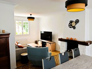 TV
