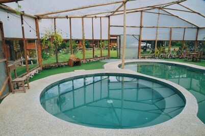 Las Orquídeas Runtun Lodge