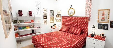 4 slaapkamers, een strijkplank/strijkijzer, gratis wifi