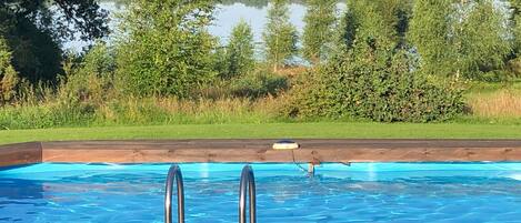 Beheizter Pool