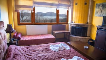 1 Schlafzimmer, Schreibtisch, Reisekinderbett, kostenloses WLAN
