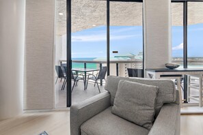 Lejlighed - flere senge (Surfside Resort #1406) | Opholdsområde