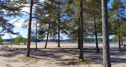 Awesome home in Sandarne with WiFi