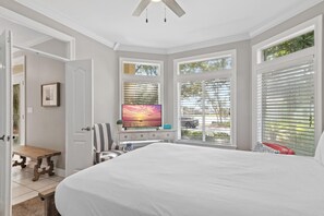 House, Multiple Beds (Yellow Bird)