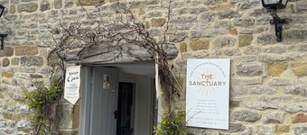 Eyam hikers hideaway.