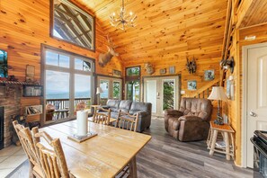 TV, fireplace - Elk Ridge Cabin – Private Hot Tub & Stunning Views (Bryant)