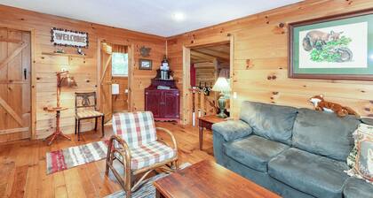 The Cabins at Seven Foxes