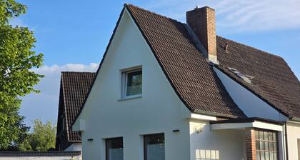 Vacation Apartment (GF) at Grossensee - Relaxation Close to Hamburg