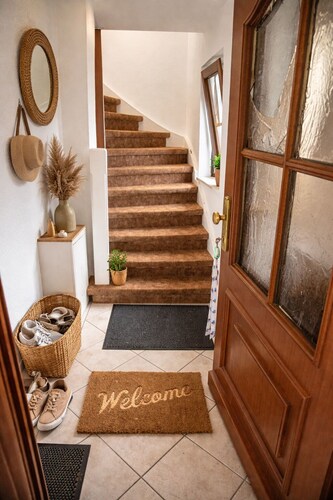 Cozy Attic Apartment on Großensee - Relaxation at the Gates of Hamburg