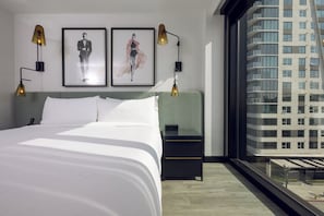 1 slaapkamer, een strijkplank/strijkijzer, gratis wifi, beddengoed