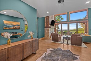 TV connectée, cheminée