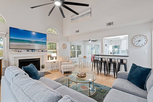 Southern Breeze | Private Saltwater Pool & Hot Tub | Dog-Friendly | My Beach Getaways