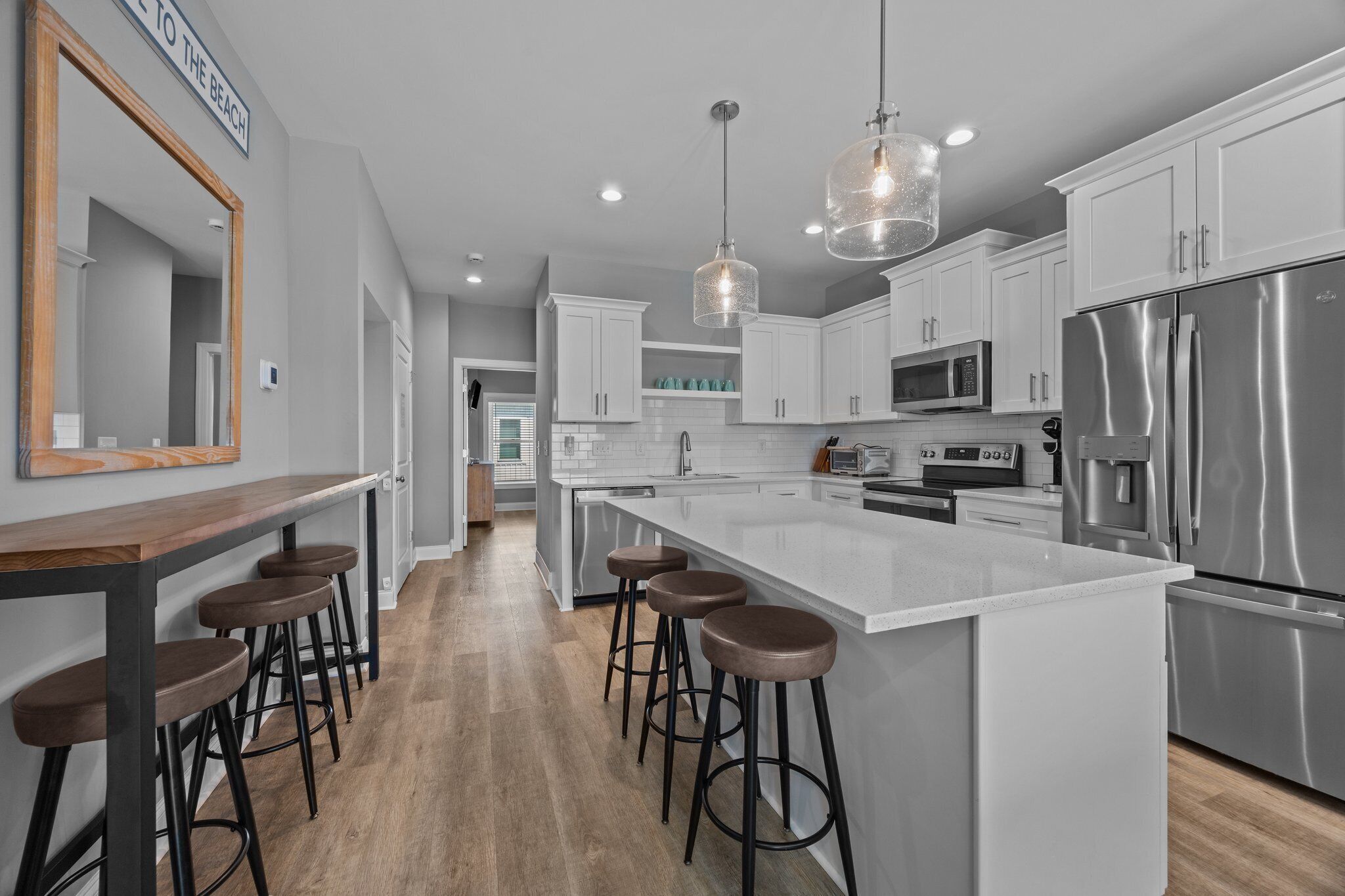 冰箱、微波炉、烤箱、炉灶