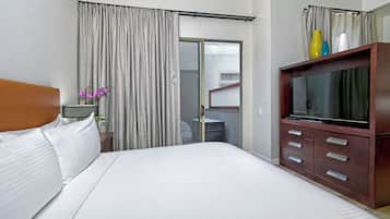 1 habitación, tabla de planchar con plancha, wifi gratis y ropa de cama