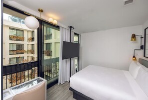 1 bedroom, iron/ironing board, free WiFi, bed sheets