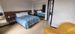 1 bedroom, in-room safe, desk, laptop workspace - Penthouse Rooftop  Gem in the Laureles (Medellín)