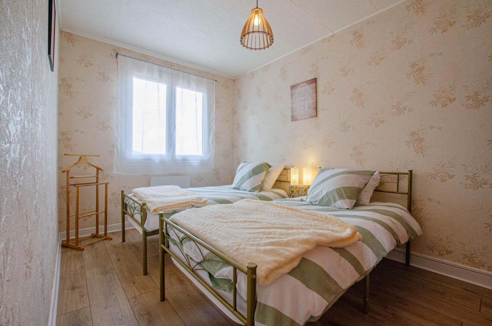 2 soverom, reiseseng for barn og wi-fi (inkludert)